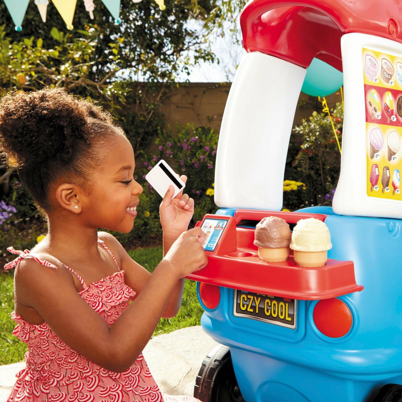 Foot To Floor | Ice Cream Cozy Truck™