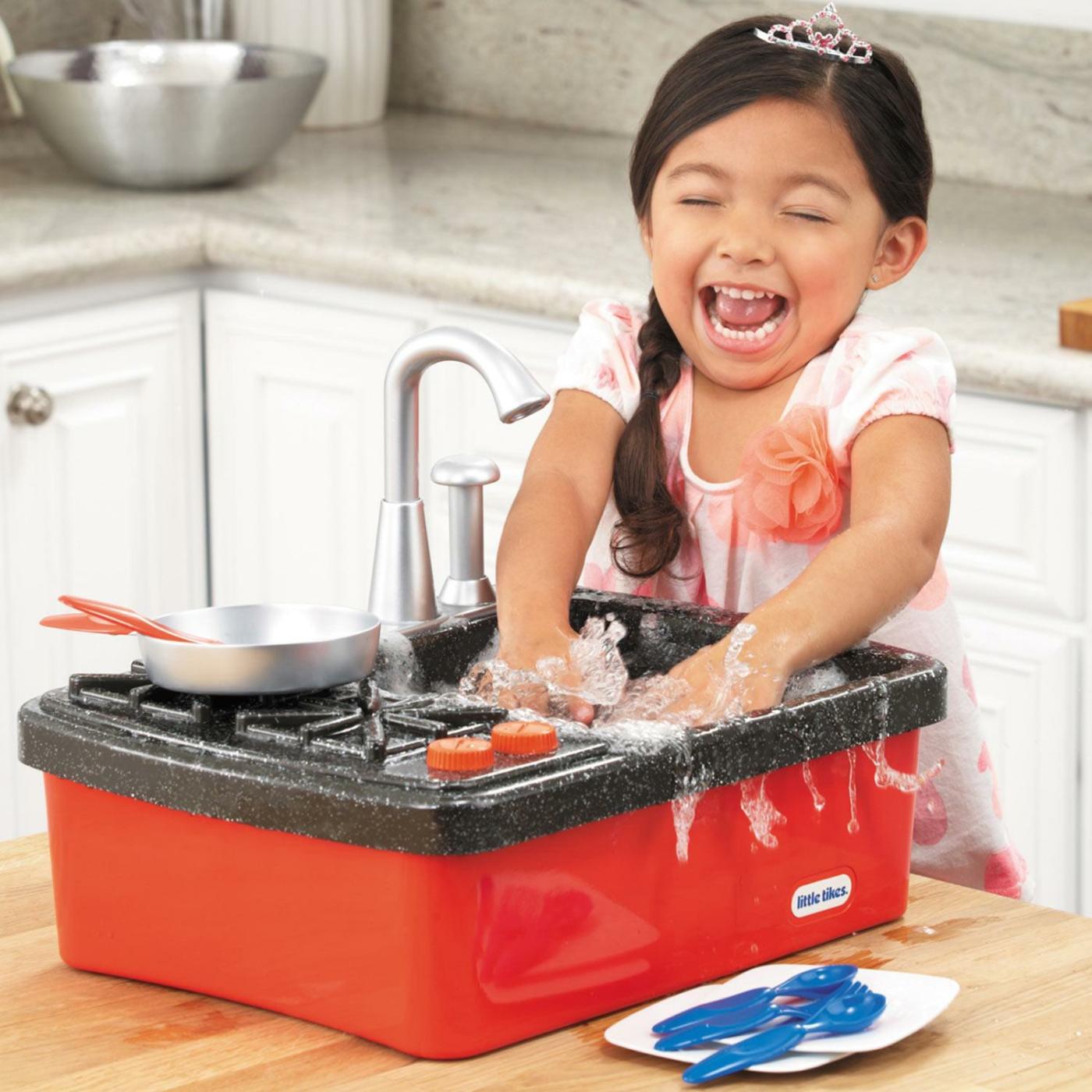 Kitchens And Workshops | Splish Splash Sink And Stove™