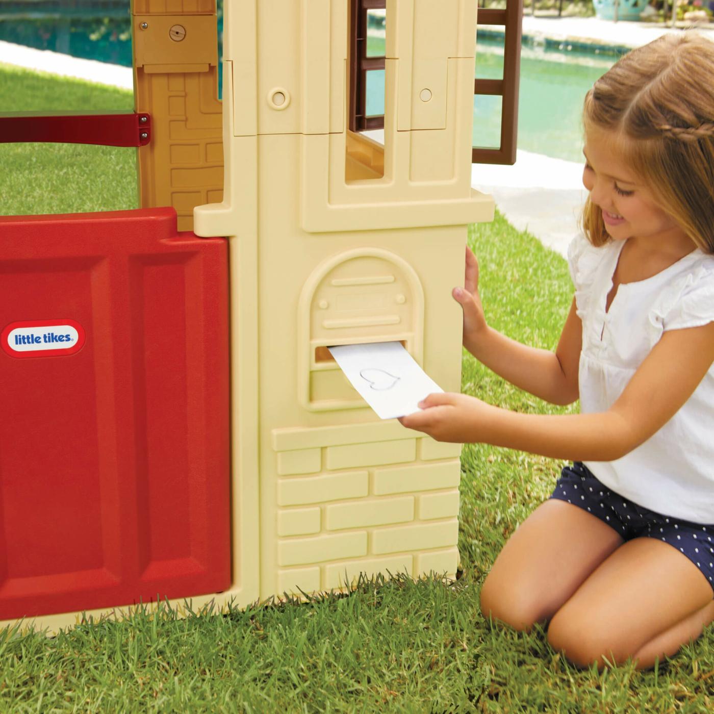 Playhouses | Cape Cottage Playhouse™ – Tan